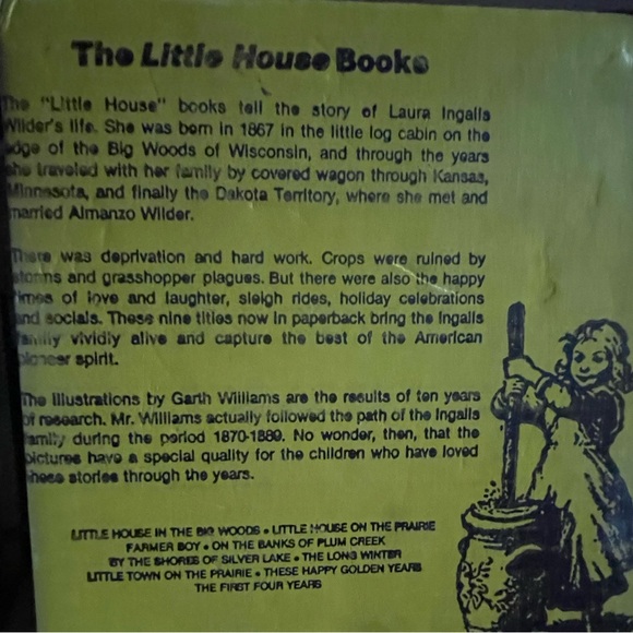 Book Set - Yellow - Picture 4 of 5